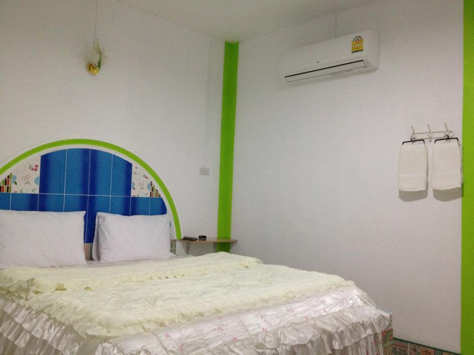 Jidapha Rooms Khlong Thom Екстер'єр фото